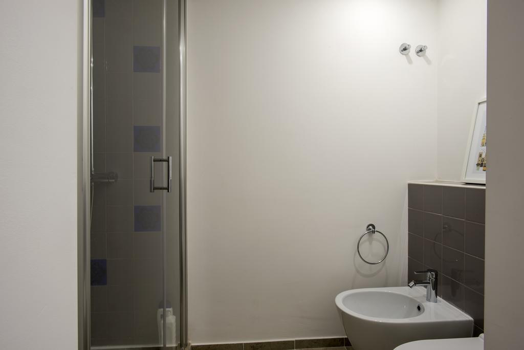 Downtown Boutique Duplex Apartment Lisbon Luaran gambar