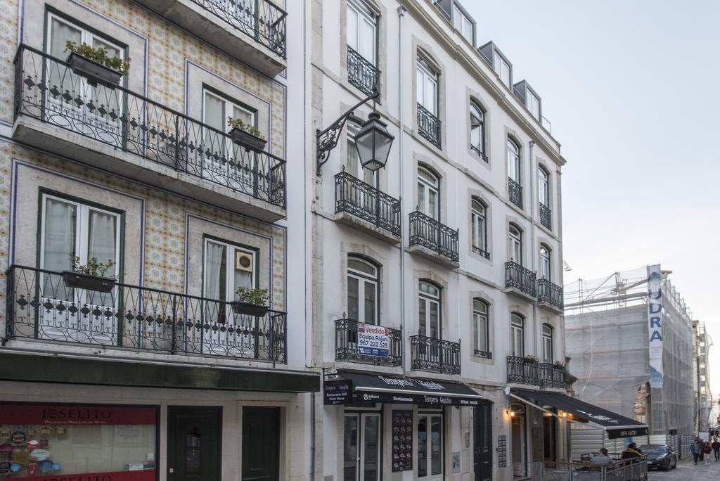 Downtown Boutique Duplex Apartment Lisbon Luaran gambar