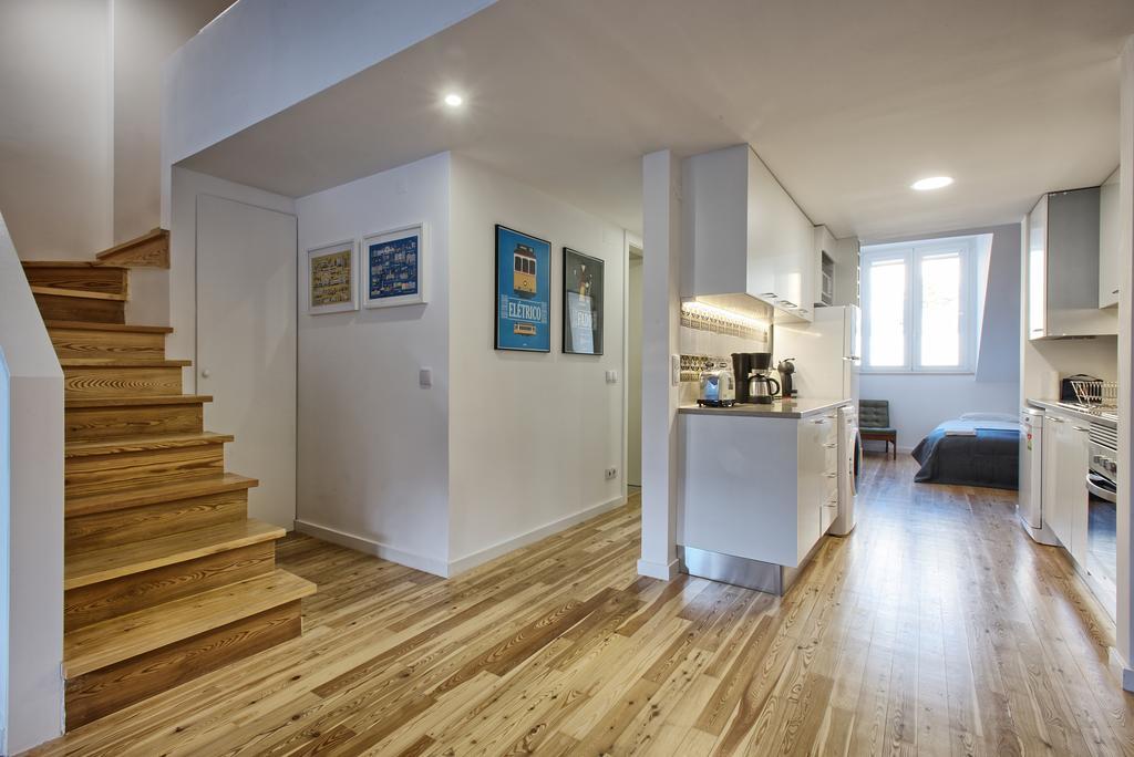 Downtown Boutique Duplex Apartment Lisbon Luaran gambar