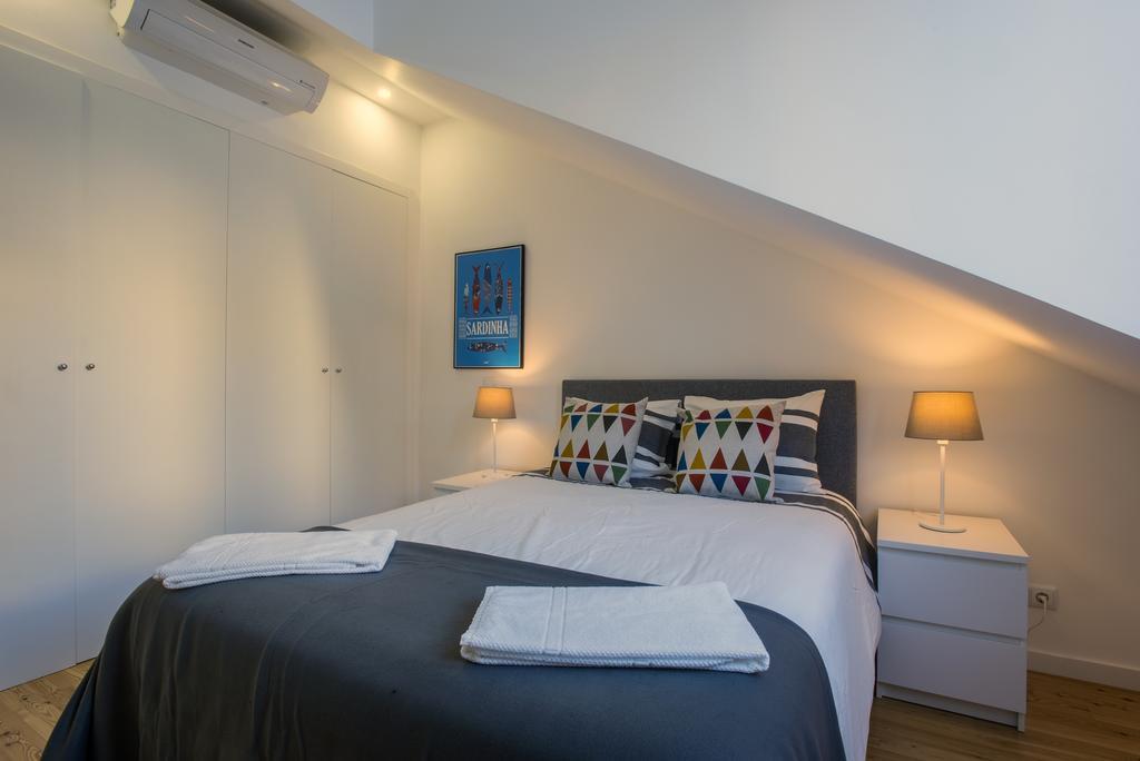 Downtown Boutique Duplex Apartment Lisbon Luaran gambar
