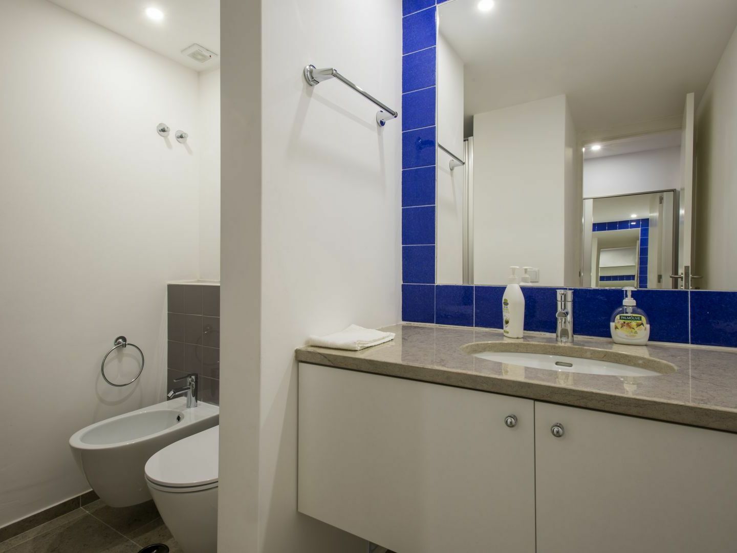 Downtown Boutique Duplex Apartment Lisbon Luaran gambar